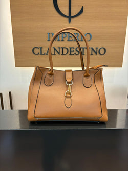 Bolso Shopping Estribo Piel Camel